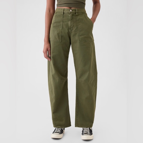 Gap New Midrise Twill Barrel Pants - Petite Size Two - Picture 2 of 4